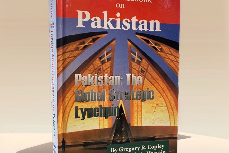 پاکستان: دی گلوبل اسٹریٹجک لنچپین از گریگوری آر کوپلی