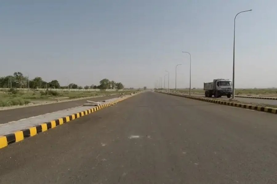 لاہور میں ایک مرکزی رہائشی پلاٹ برائے فروخت