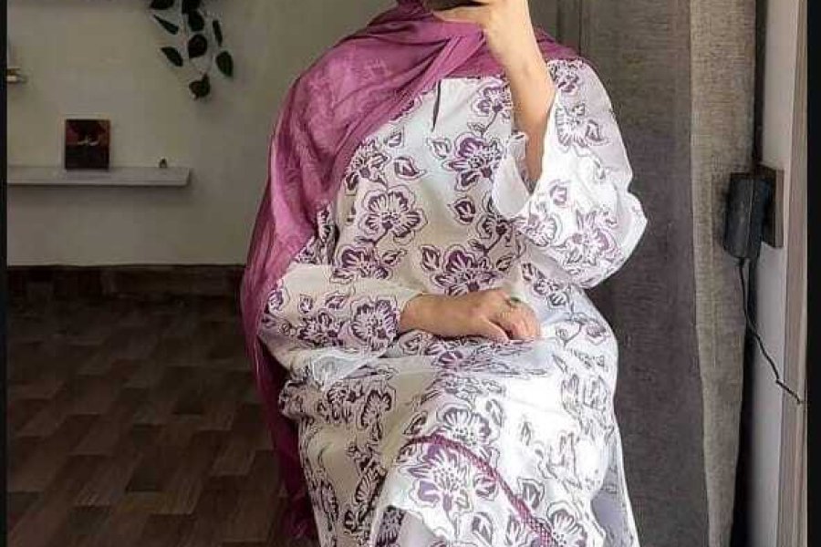 خواتین 2 پیس سلے ہوئے لینن سوٹ