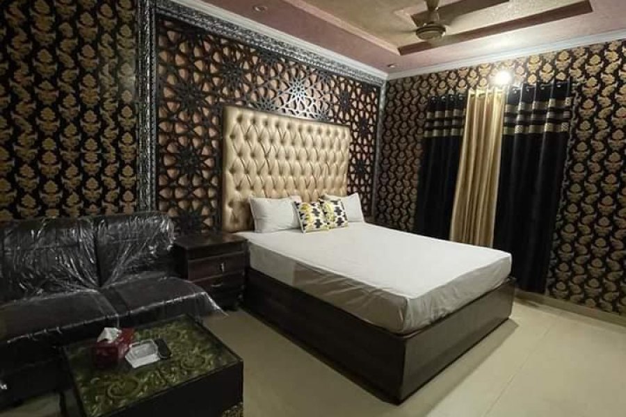Hotel couple rooms