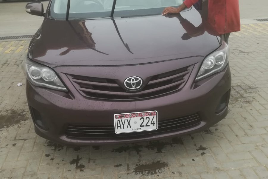 ٹویوٹا کرولا GLI ماڈل 2013