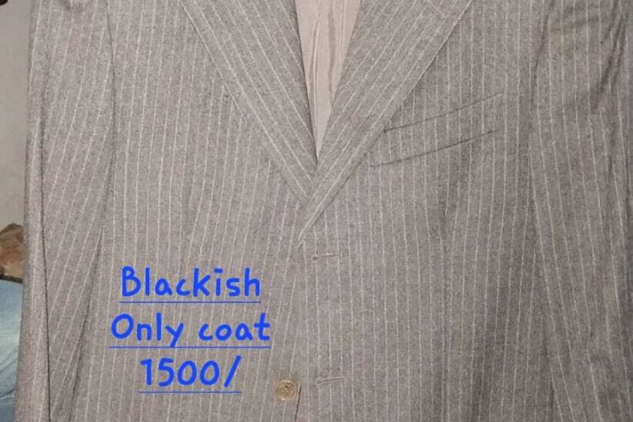 Men Coat  in Good Condition ( Used)
