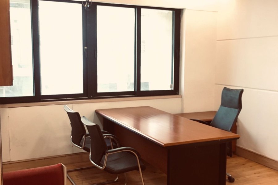 Elegant 2800 Sq-Ft Office Space for Rent in Clifton.