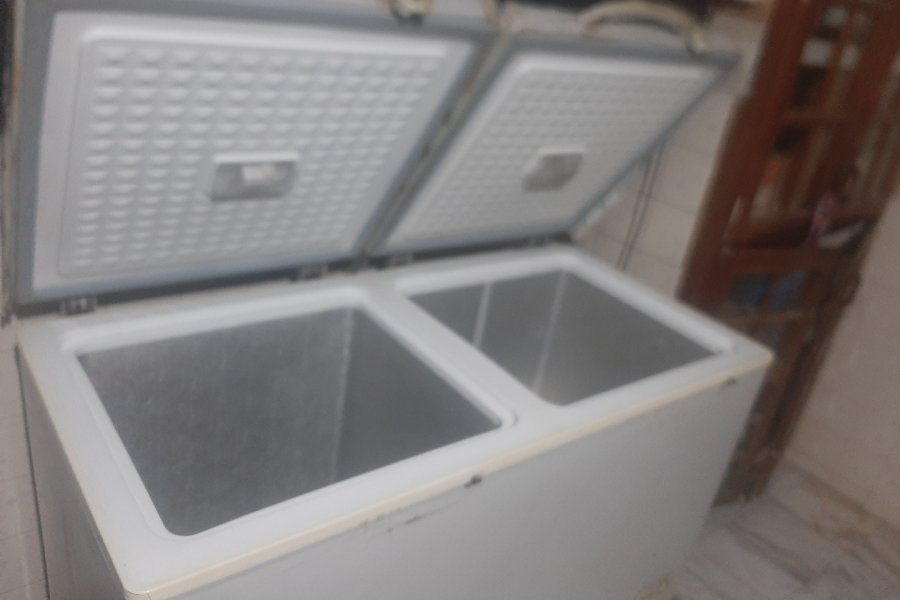 Dawlance double door deep freezer in excellent condition