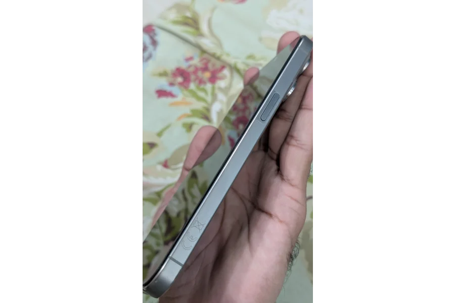 Iphone 15 pro max natural titanium mint condition like a brand new