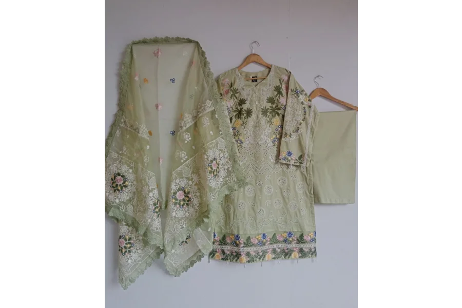 MARYAM HUSSAIN LAWN COLLECTION