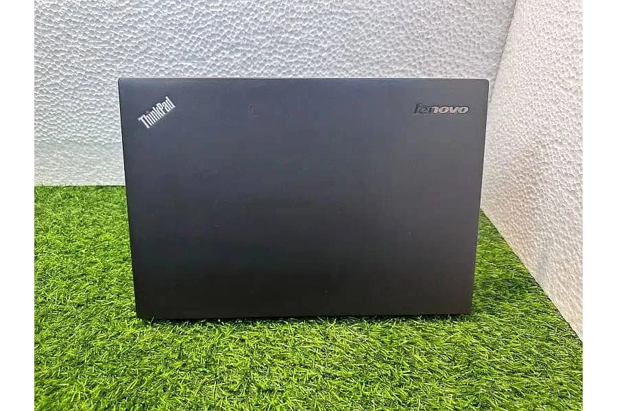 Lenovo X1 Carbon i7 4th Gen