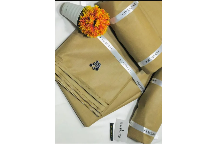 نیلم کھدر بغیر سلی ہوئی سیاہ خاکی