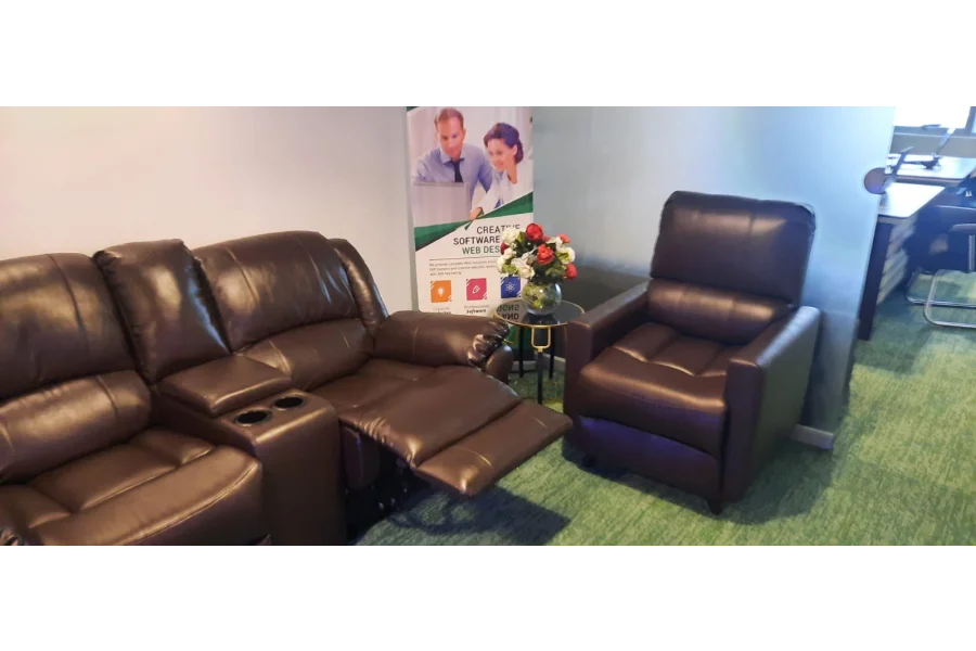 Furnished office available on rent in giga mall world trade center