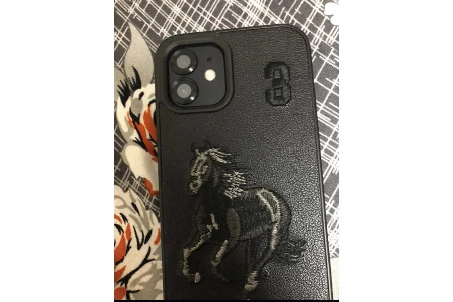 آئی فون 12 کام نہیں کر رہا ہے۔