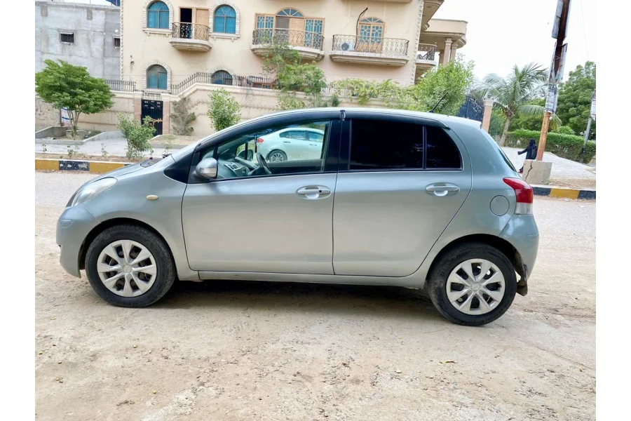 TOYOTA VITZ FOR SALE