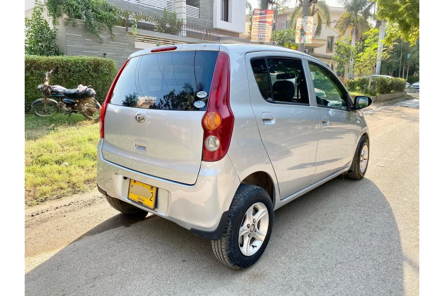 DIHATSU MIRRA MODEL 2011