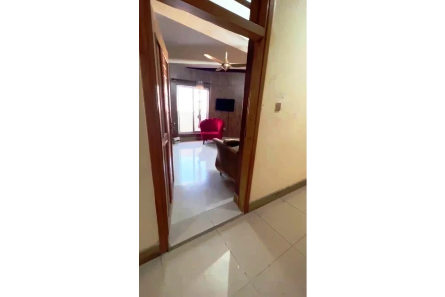 مرینا ہائٹس مکمل طور پر فرنشڈ 1-بیڈروم فلیٹ (715 مربع فٹ) چیک کریں