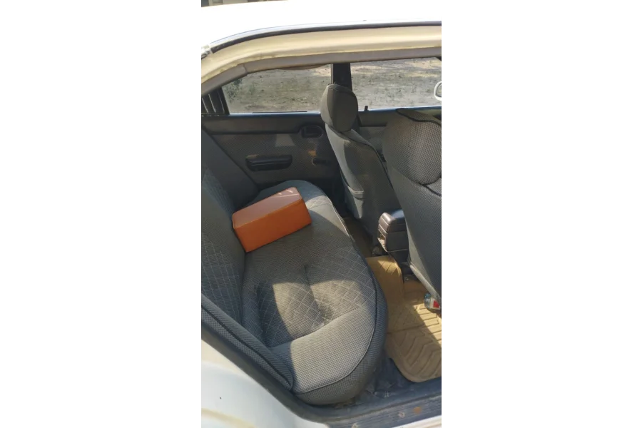 Toyota corolla XE 1998 model for sale