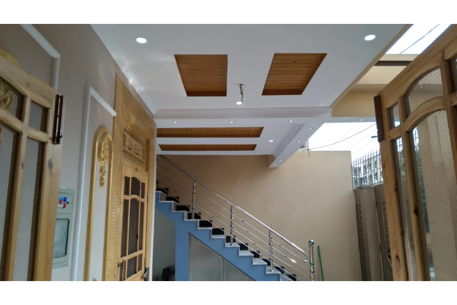 10 marla fresh house for sale