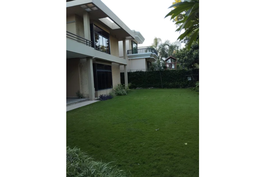Double story house  2 kanal house for rent