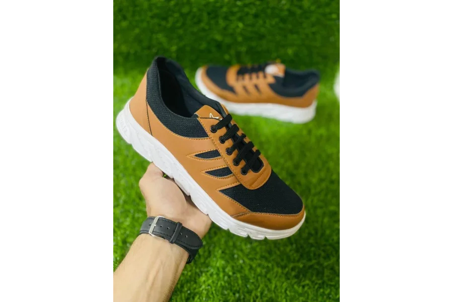 مردوں کے موسم سرما کے جوتے.