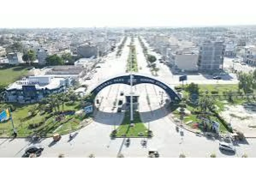 سینٹرل پارک ہاؤسنگ سکیم میں 10 مرلہ پلاٹ برائے فروخت