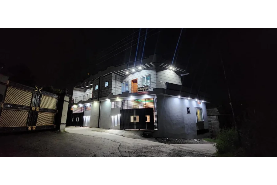 بنی گالہ اسلام آباد میں بہترین تعمیر شدہ مکان برائے فروخت