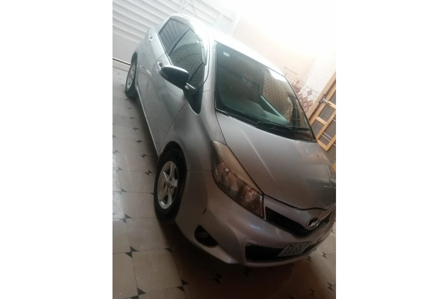 Vitz :11/14 available for sale