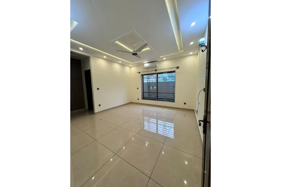 House available for sale at G11