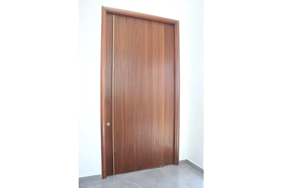 500 اسکوائرڈ برانڈ نیا بنگلہ