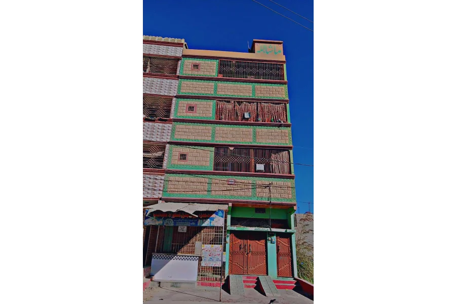 کمرشل کم ریزیڈنس بلڈنگ برائے فروخت