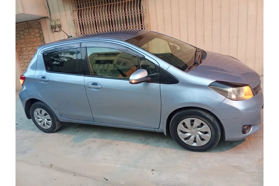 Vitz Third Generation Mod 2011 Reg 2013