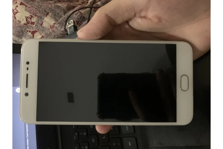 Vivi y67 (03159736185)