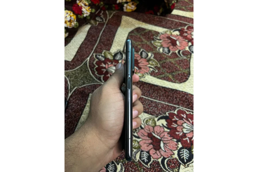 ایم آئی 10 ٹی آفیشل پی ٹی اے نے منظوری دے دی۔