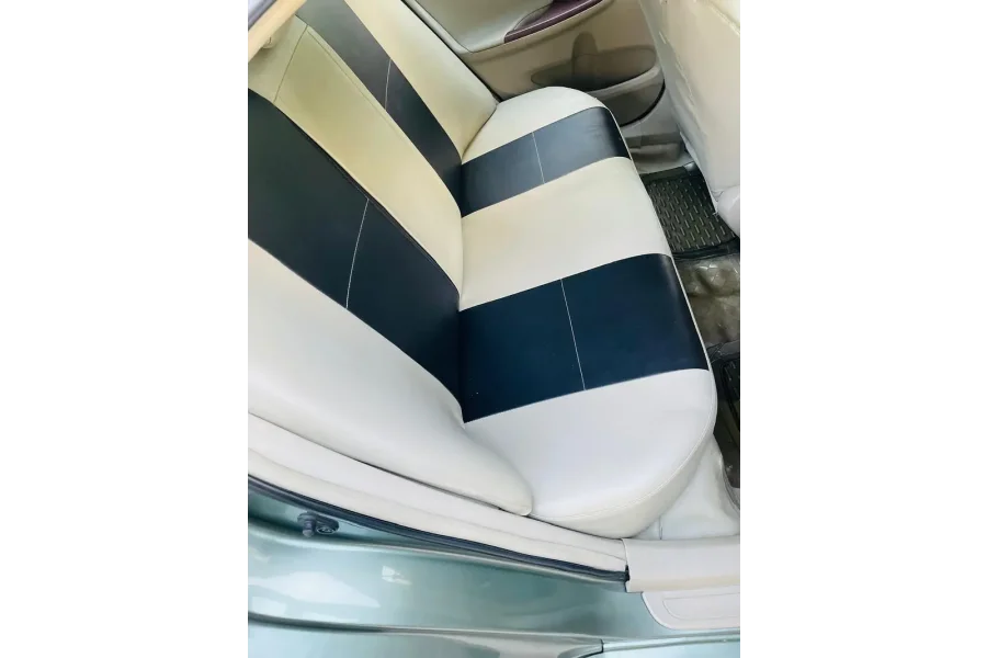 کرولا آلٹیس 2013