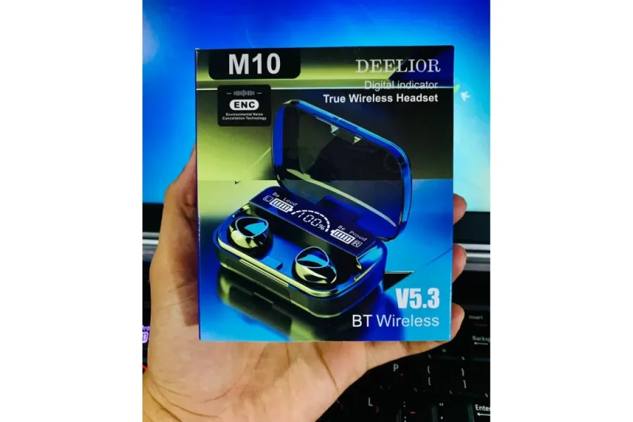 M10 earbuds کی کم قیمت فروخت