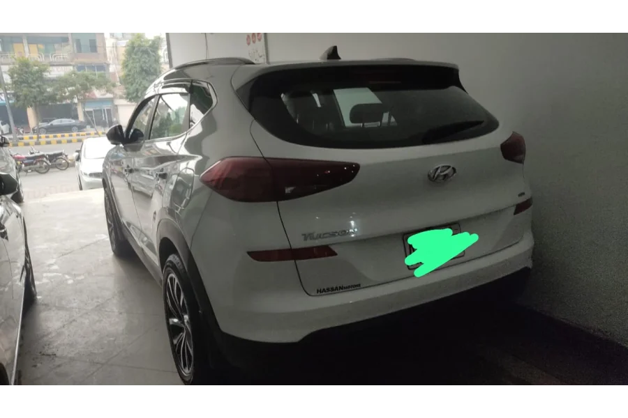 Hyundai Tucson فروخت کے لیے دستیاب ہے۔