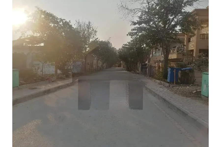 Stunning 28 Marla House in Bahria Town Phase 7 RWP