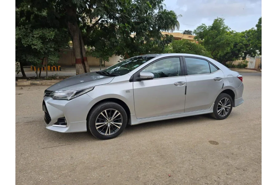 Toyota Corolla Grande X  2021