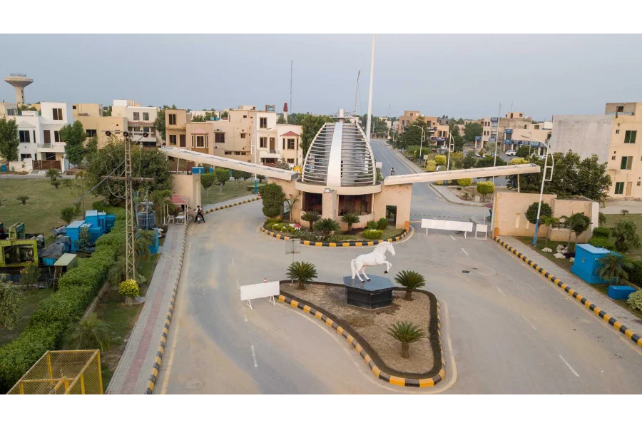 5 MARLA PLOT AVAIALABLE FOR SALE IN BEHRIA NASHEMAN