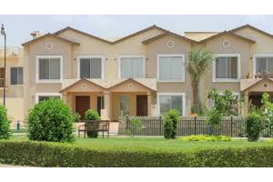 بحریہ ٹاؤن کراچی میں بنگلہ برائے فروخت