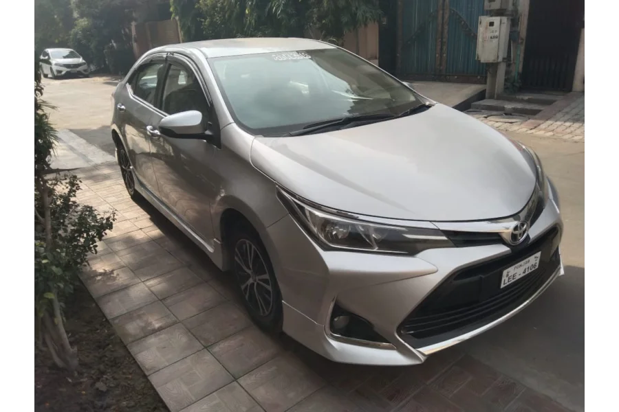 2017 ٹویوٹا کرولا برائے فروخت