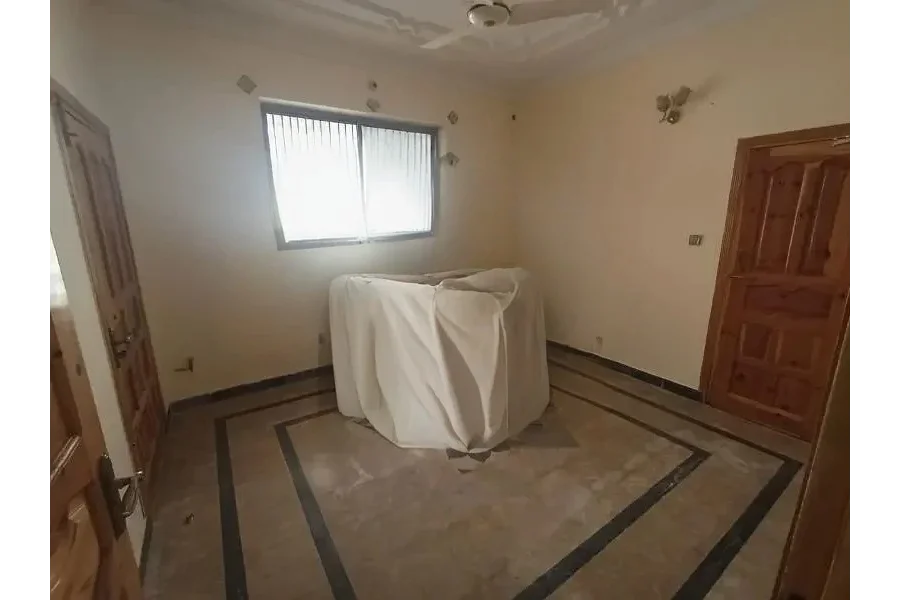 Single Story House Available For Sale In Kaghan Colony, Street 1