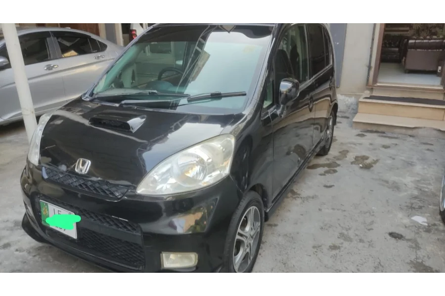 HONDA LIFE DIVA AVAILABLE FOR SALE