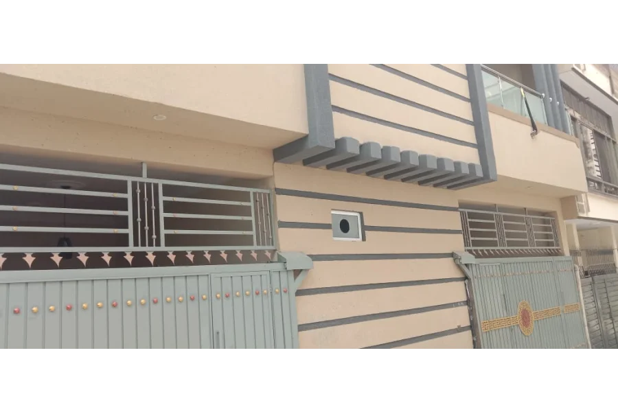 6 مرلہ برانڈ کا نیا ڈبل اسٹوری مکان برائے فروخت