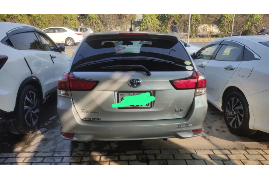 TOYOTA COROLLA FIELDER AVAILABLE FOR SALE