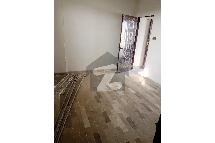 50 مربع گز پینٹ ہاؤس برائے فروخت، کراچی