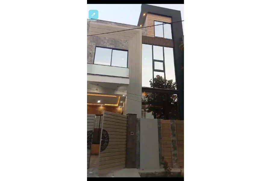 3 marla house in Four Seasons