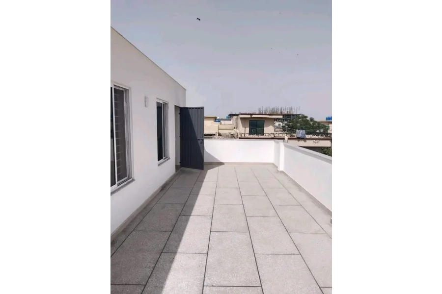 House Available for sale in G11/2