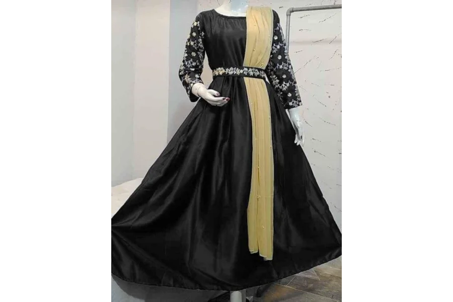 3-Piece Embroidered Silk Maxi Set with Trouser & Dupatta – Elegant and