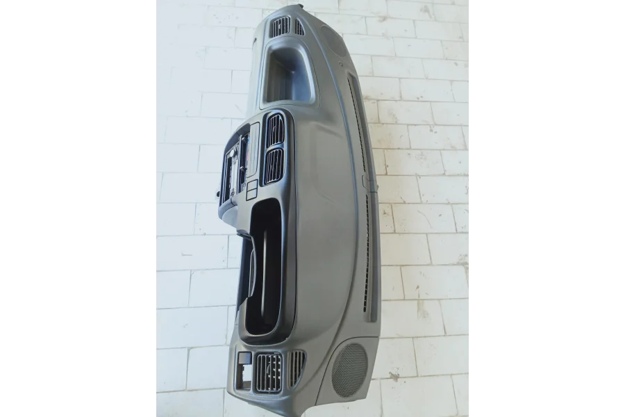 Suzuki alto dashboard repainted for Sale