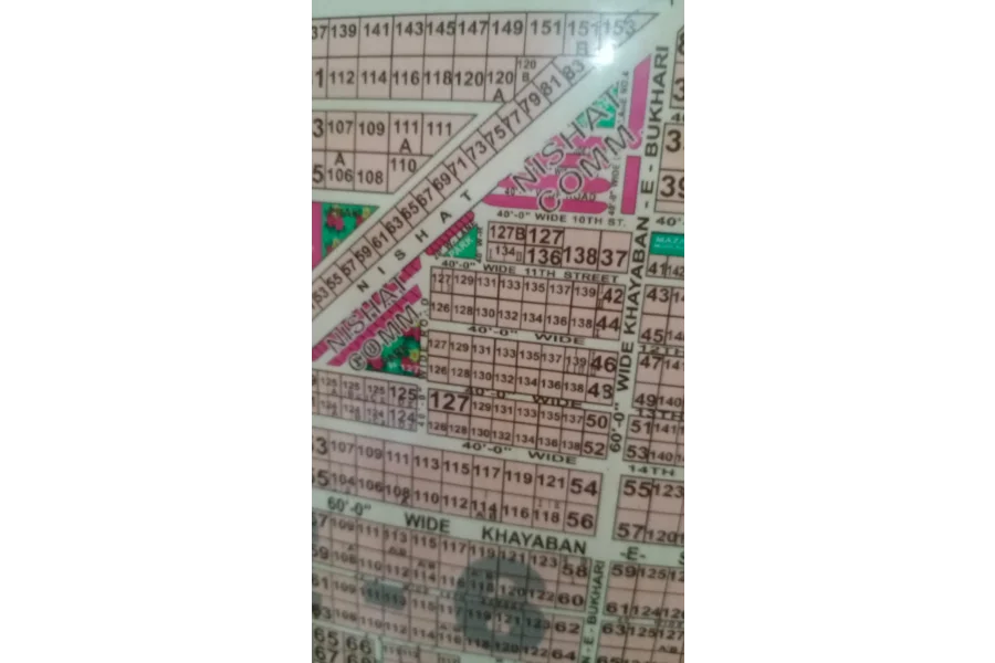 ڈی ایچ اے فیز 6، کراچی میں پلاٹ برائے فروخت