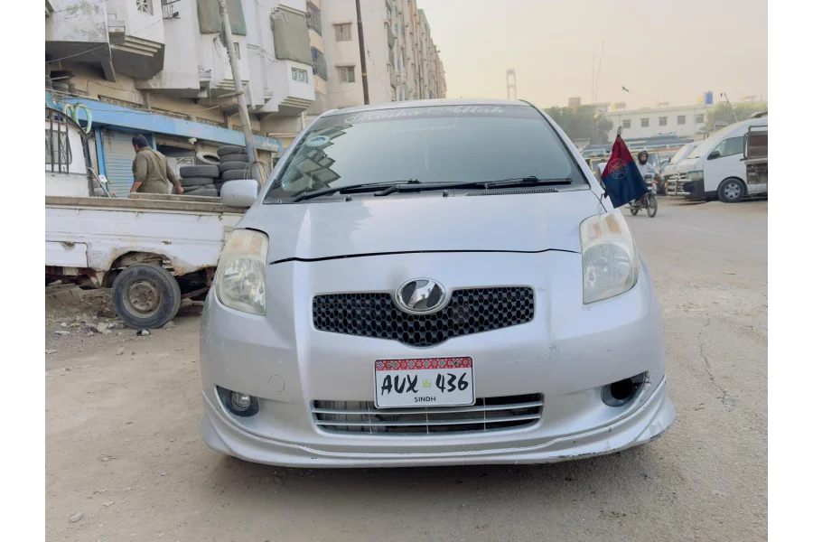 Toyota Vitz 2005 model For sale