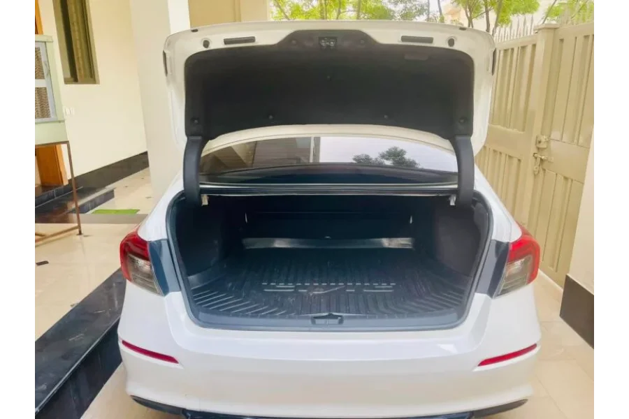 ہونڈا سوک اوریل منٹ کنڈیشن 2022 ماڈل